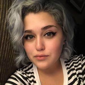 Meet your Posher, Gaby